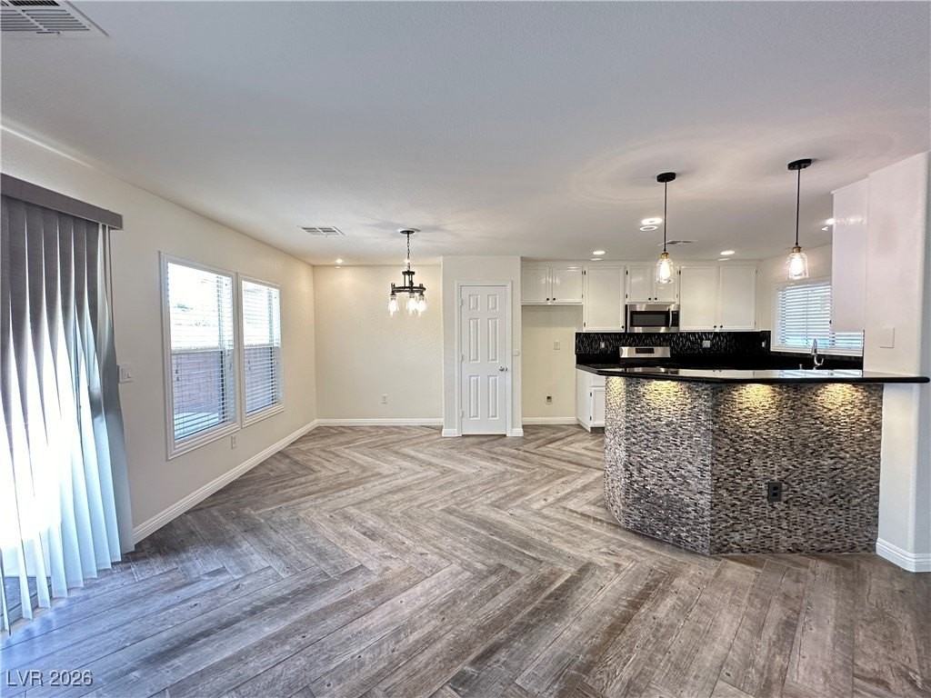 6545 Cedar Waxwing St - Photo 4 of 40