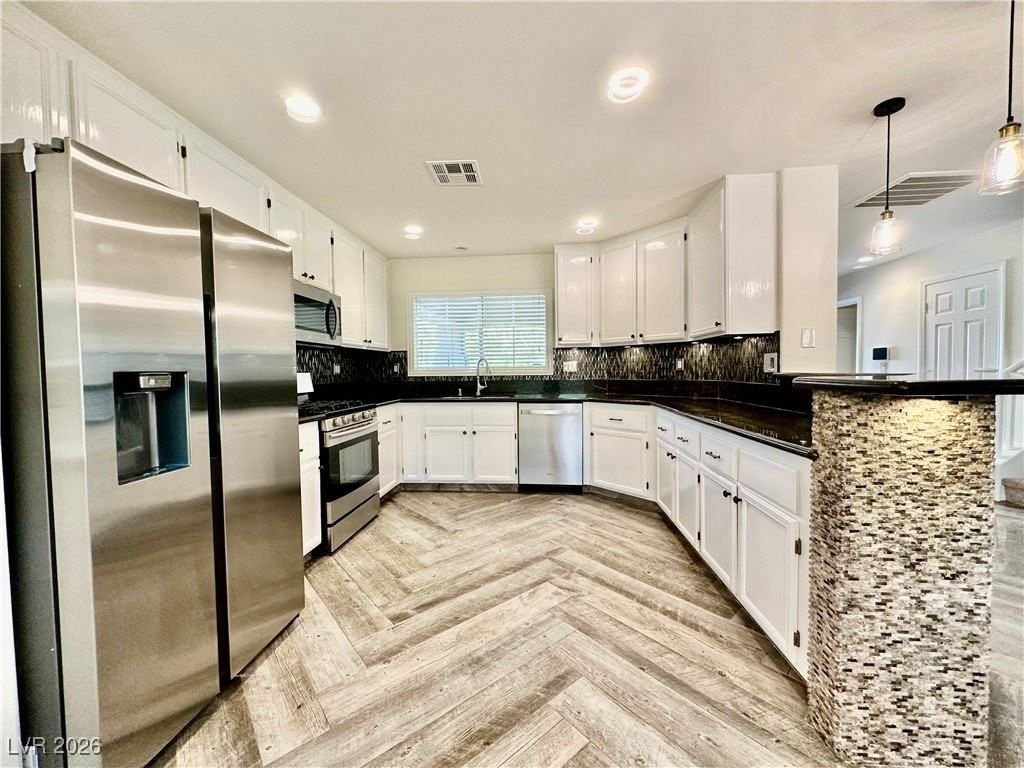 6545 Cedar Waxwing St - Photo 6 of 40