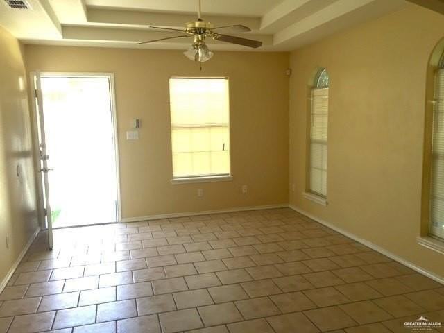 3612 W Zelma St Apt 4 #4 - Photo 2 of 7