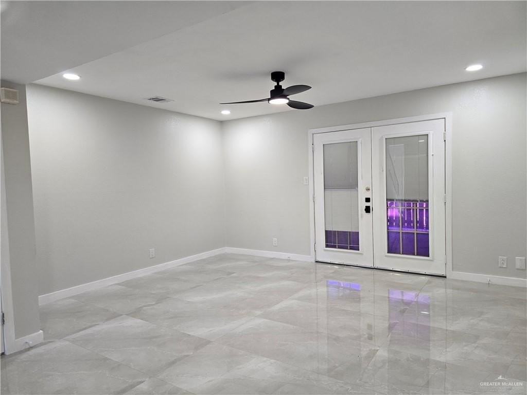 1114 Tori Ln Apt D #D - Photo 3 of 13