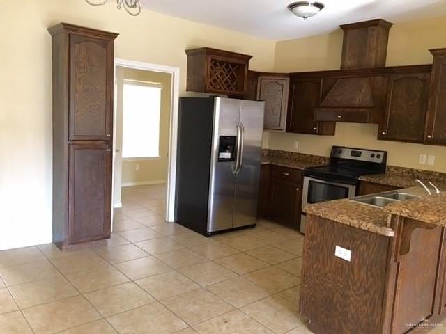 1306 W Kiwi Ave - Photo 3 of 18