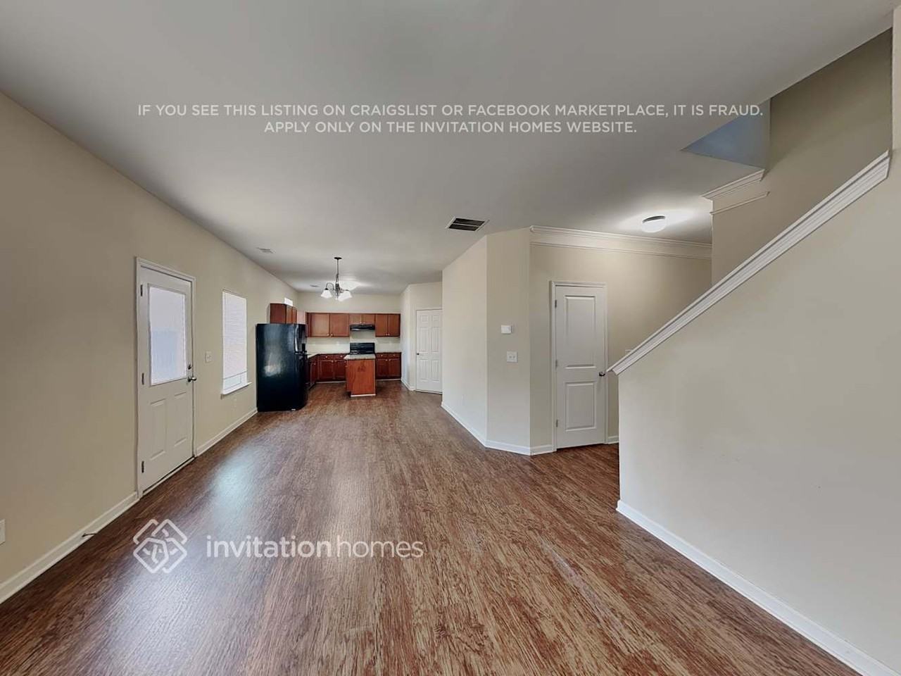 1492 Ewing Farm Dr - Photo 4 of 20