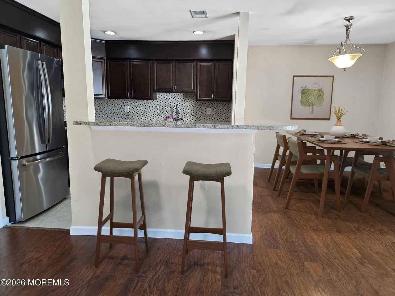 38 Worthington Ct Unit 4 #4 - Photo 4 of 13