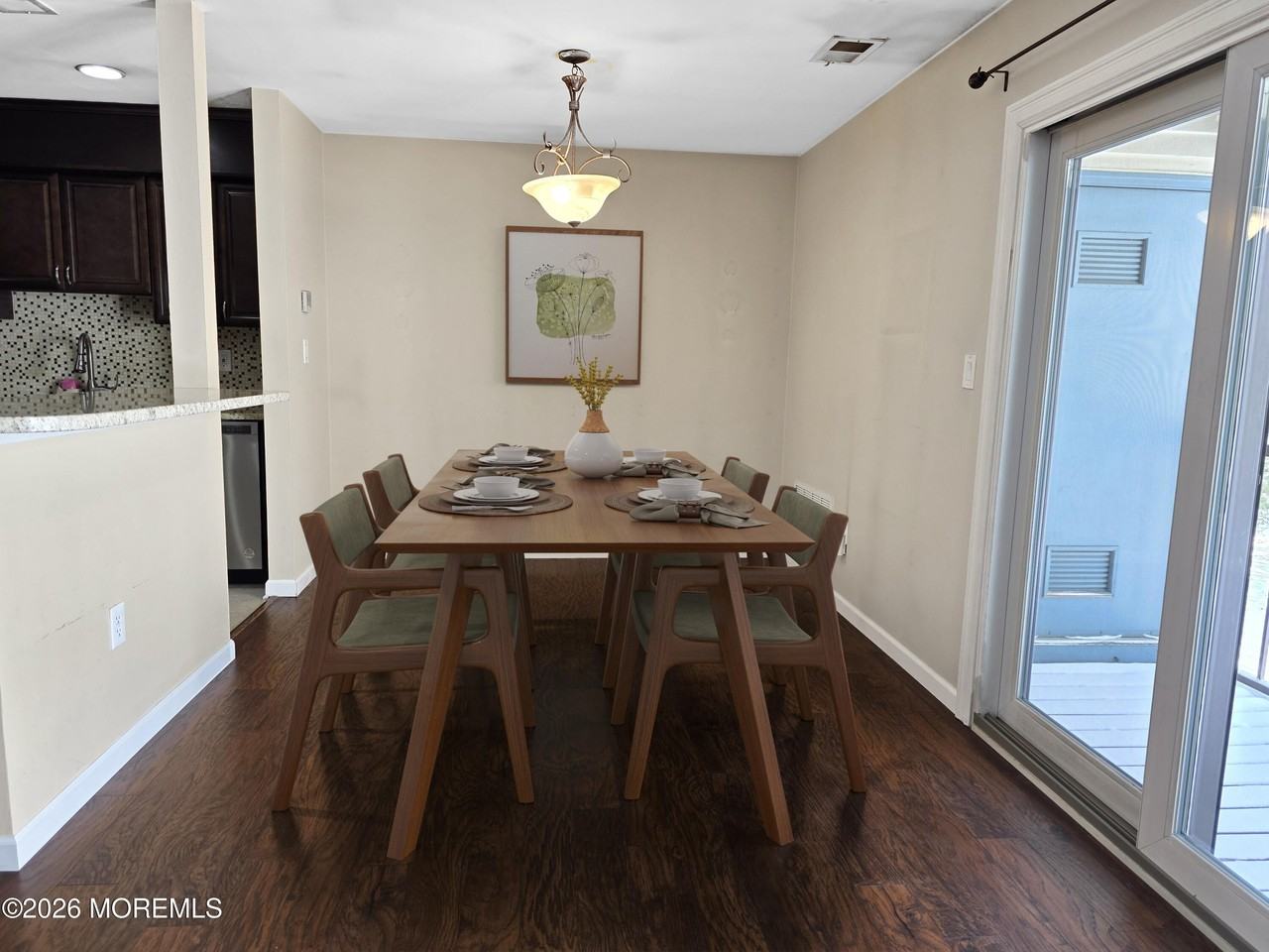 38 Worthington Ct Unit 4 #4 - Photo 5 of 13