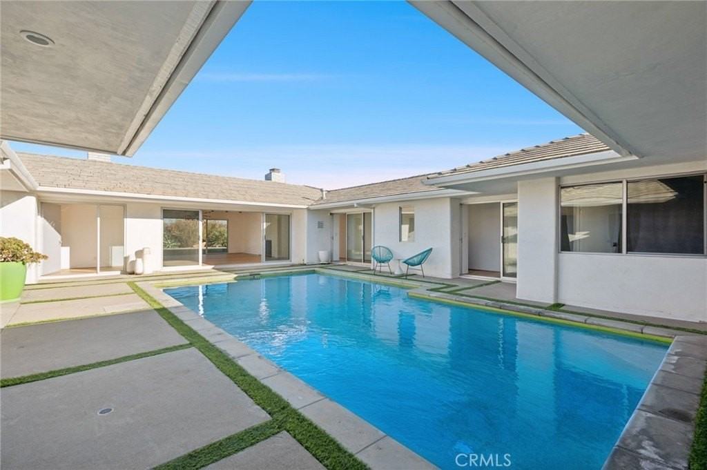 1958 Galaxy Dr - Photo 3 of 39