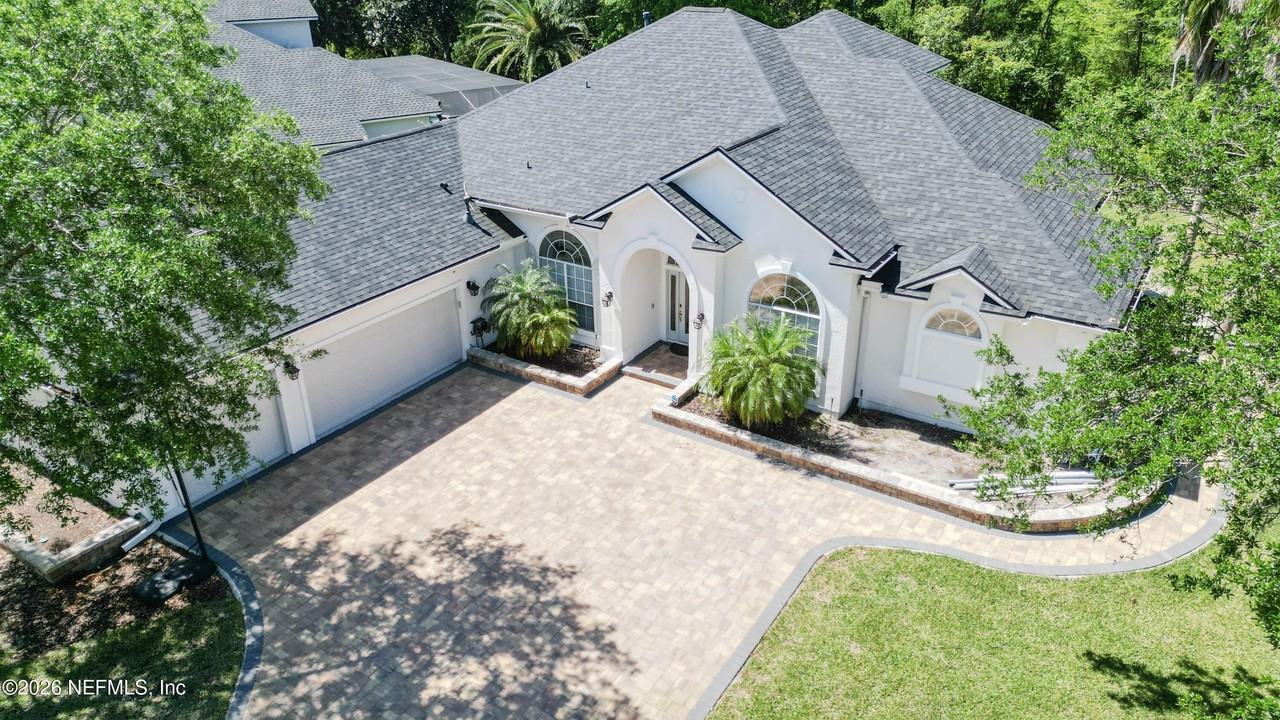 10980 Wood Eden Ct - Photo 2 of 40