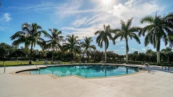 199 Se Via Sangro - Photo 4 of 8