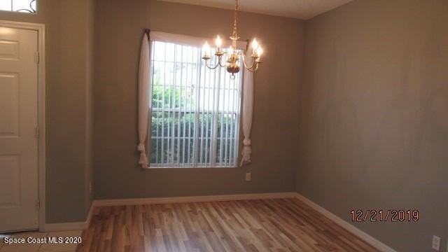 4281 Caparosa Cir - Photo 3 of 11
