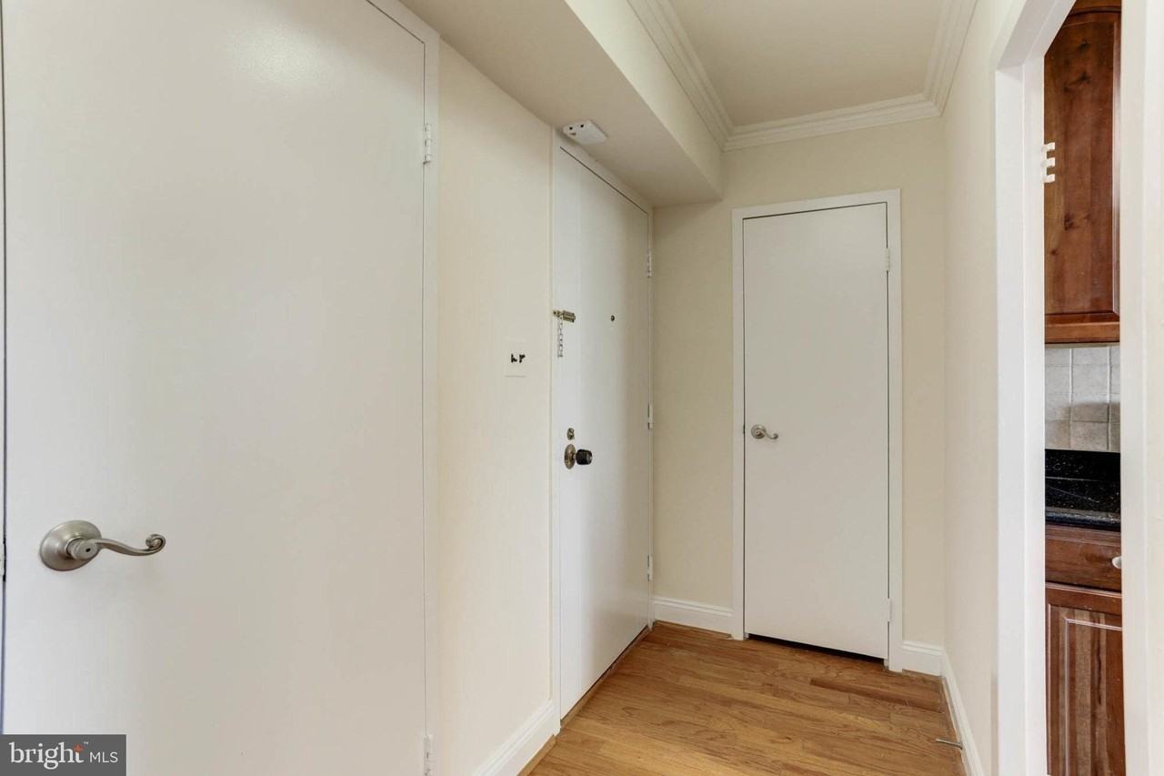 9701 Fields Rd Apt 1407 #1407 - Photo 4 of 23