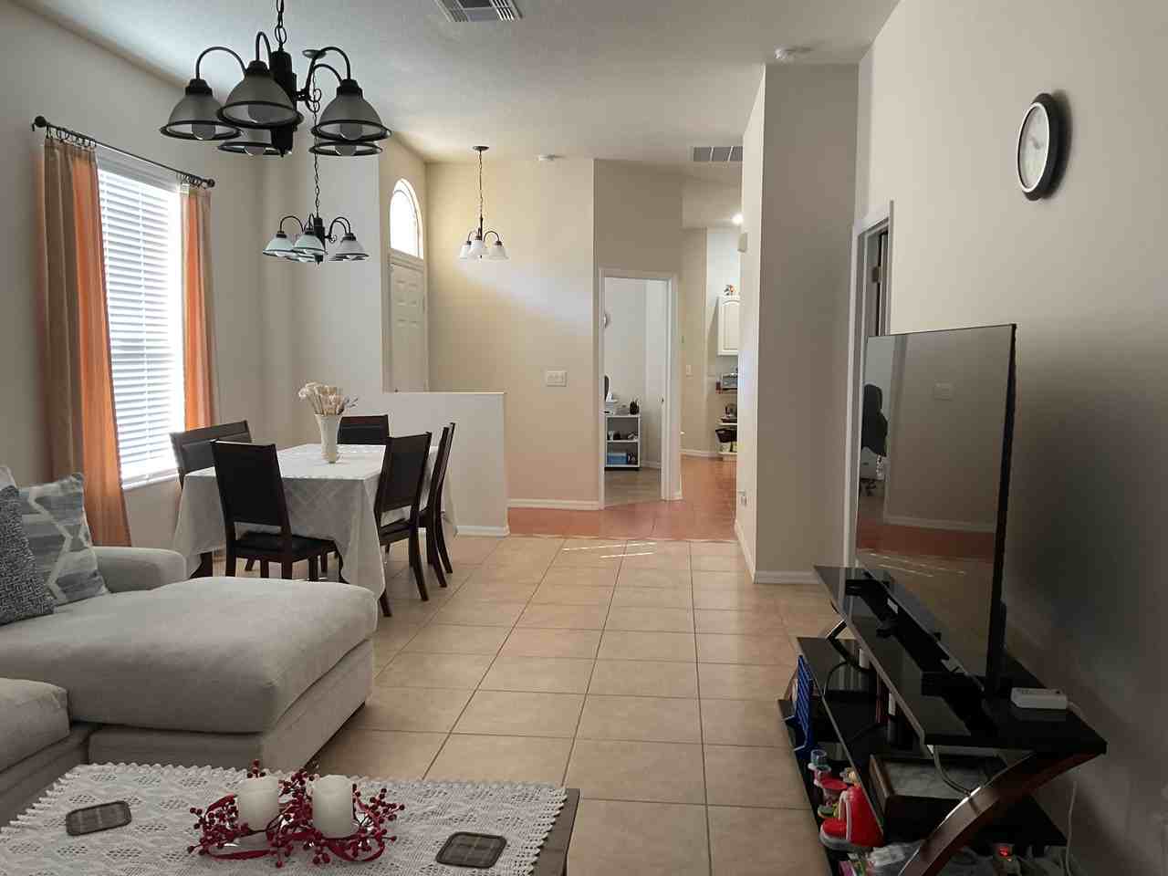 2717 Tottenham Drive - Photo 3 of 22