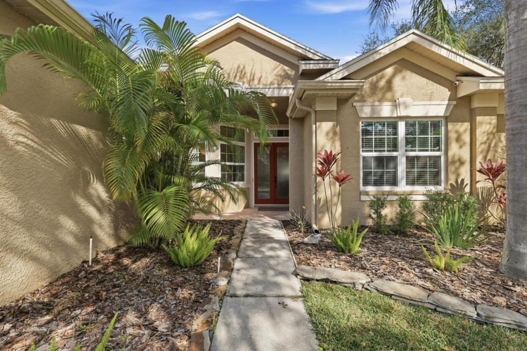 8210 Prairie Ridge Way - Photo 3 of 43