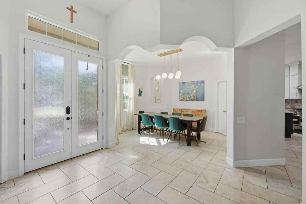 8210 Prairie Ridge Way - Photo 4 of 43