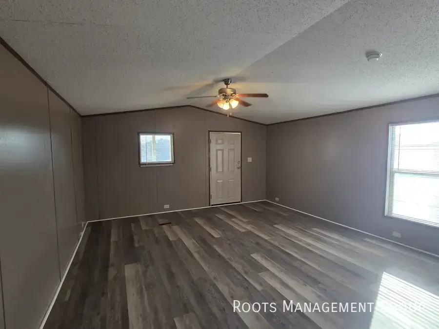 1146 Wildwood Dr #158 - Photo 5 of 22