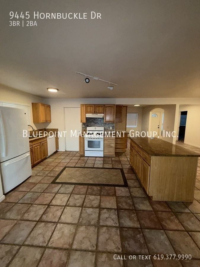 9445 Hornbuckle Dr - Photo 5 of 22