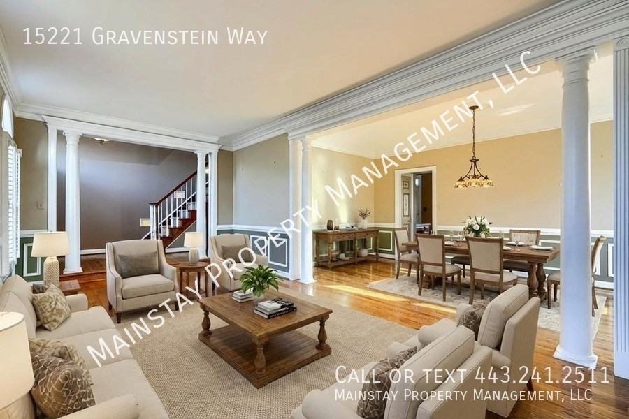 15221 Gravenstein Way - Photo 4 of 47