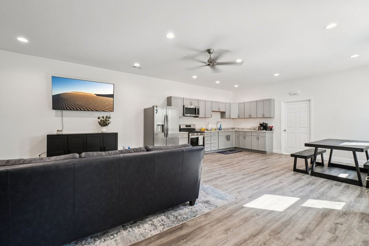 Aspen Grove ~ Discover the Simplicity of Cottage Living on the River - Photo 4 of 14