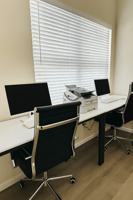 featured image of 200 Gallery Dr