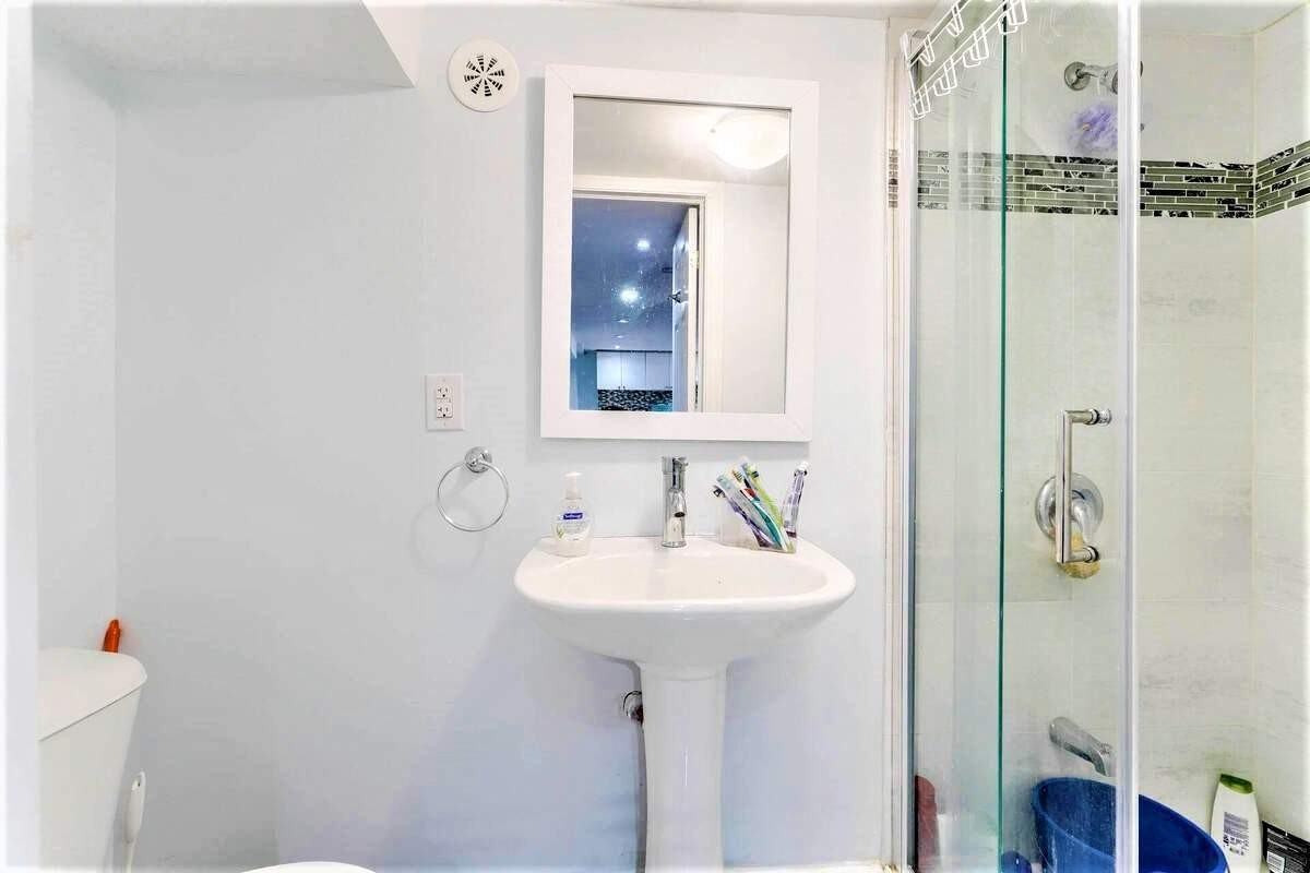 Harold St & McMurchy Ave S - Photo 6 of 7