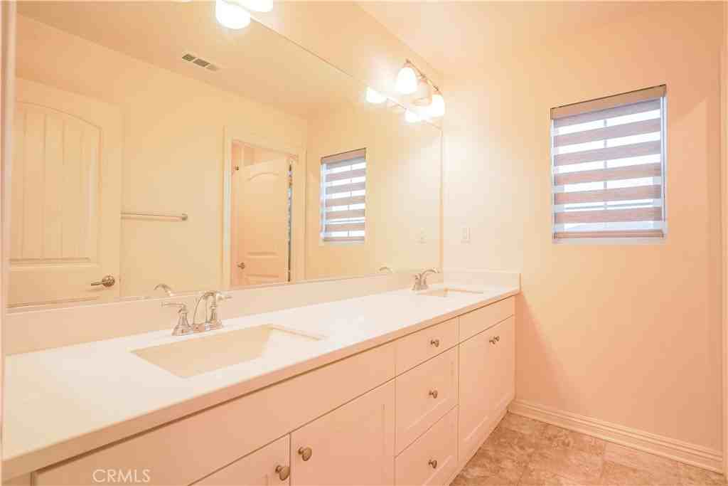 12564 Wycliff Ln #12564