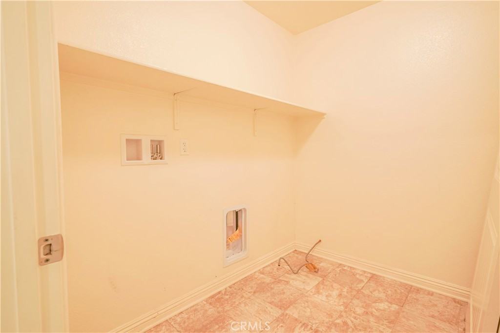 12564 Wycliff Ln #12564 - Photo 7 of 48