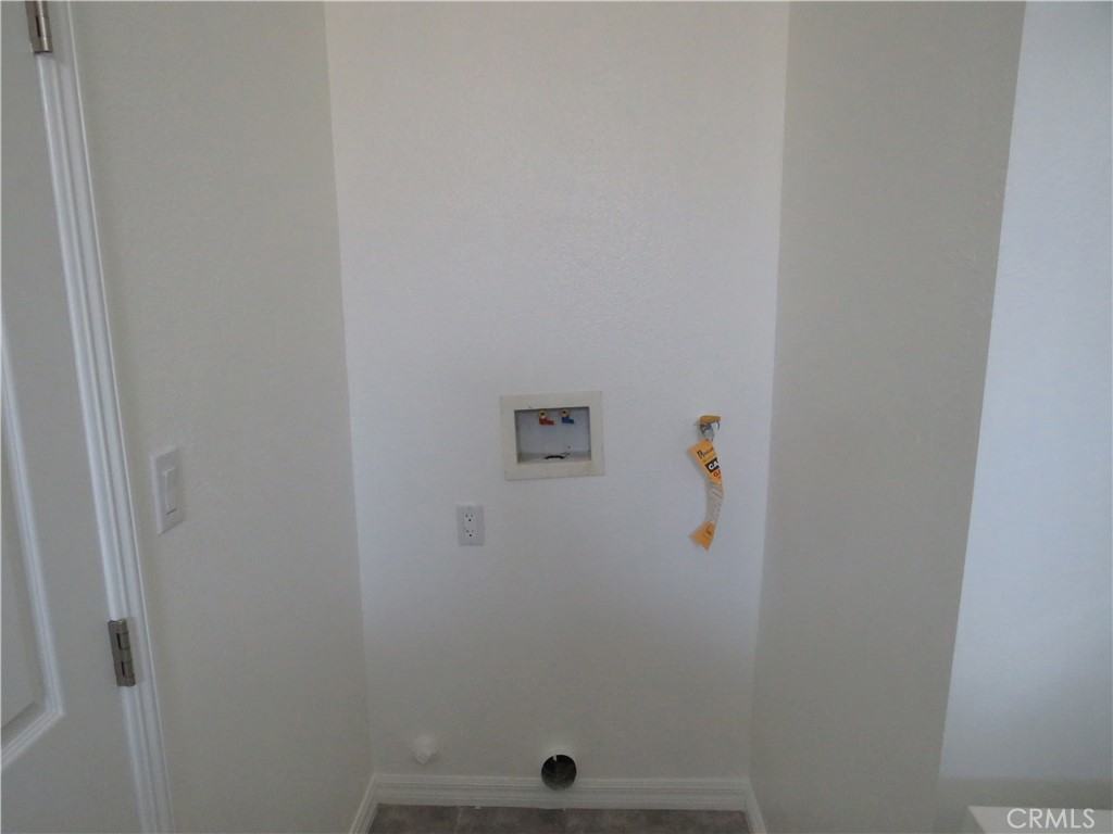 9013 Gladbeck Ave #9013 - Photo 4 of 13