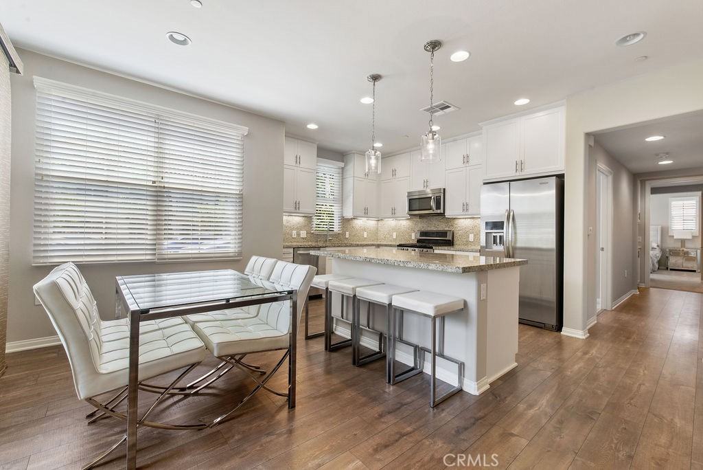 52 Origin #52 - Photo 2 of 27