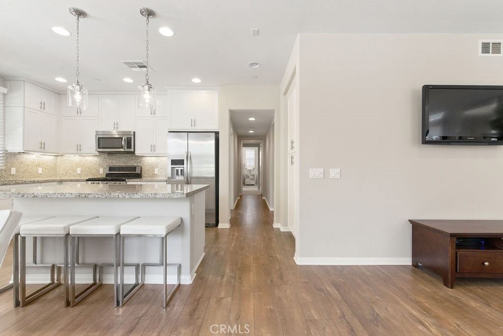 52 Origin #52 - Photo 7 of 27