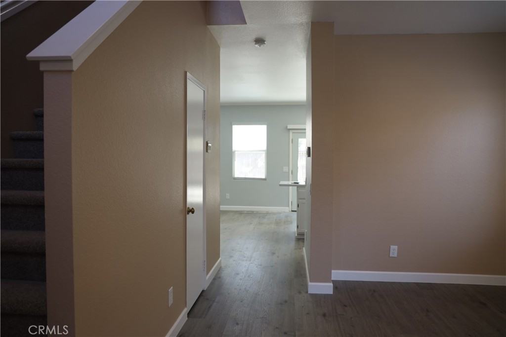 16081 Robinson Ct #16081 - Photo 4 of 21