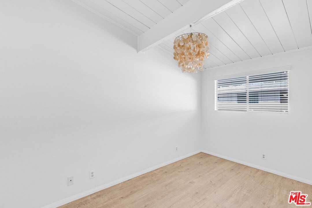 4040 Grand View Blvd #4040-69 - Photo 6 of 25