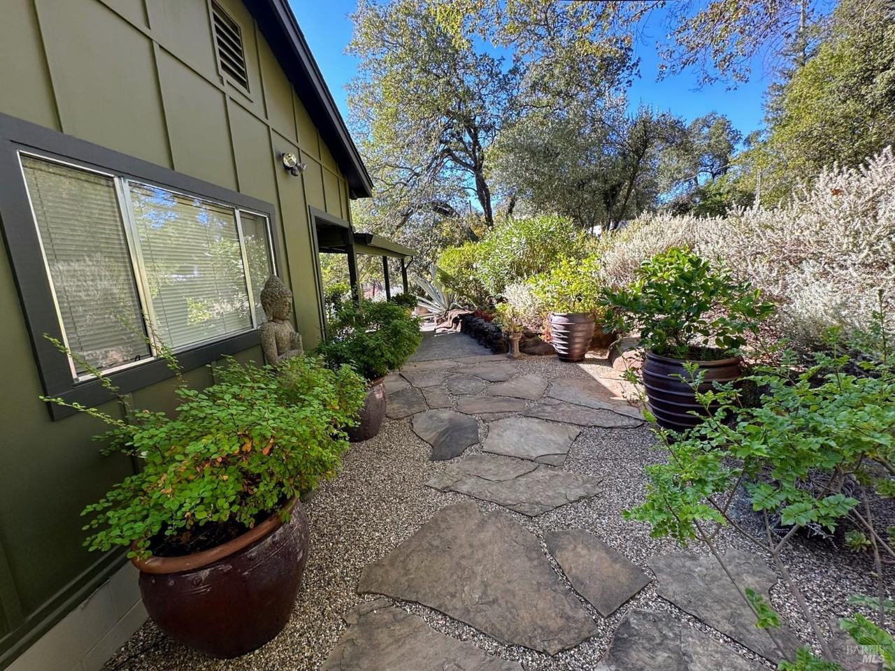 926 Champion Ln #926 - Photo 4 of 40