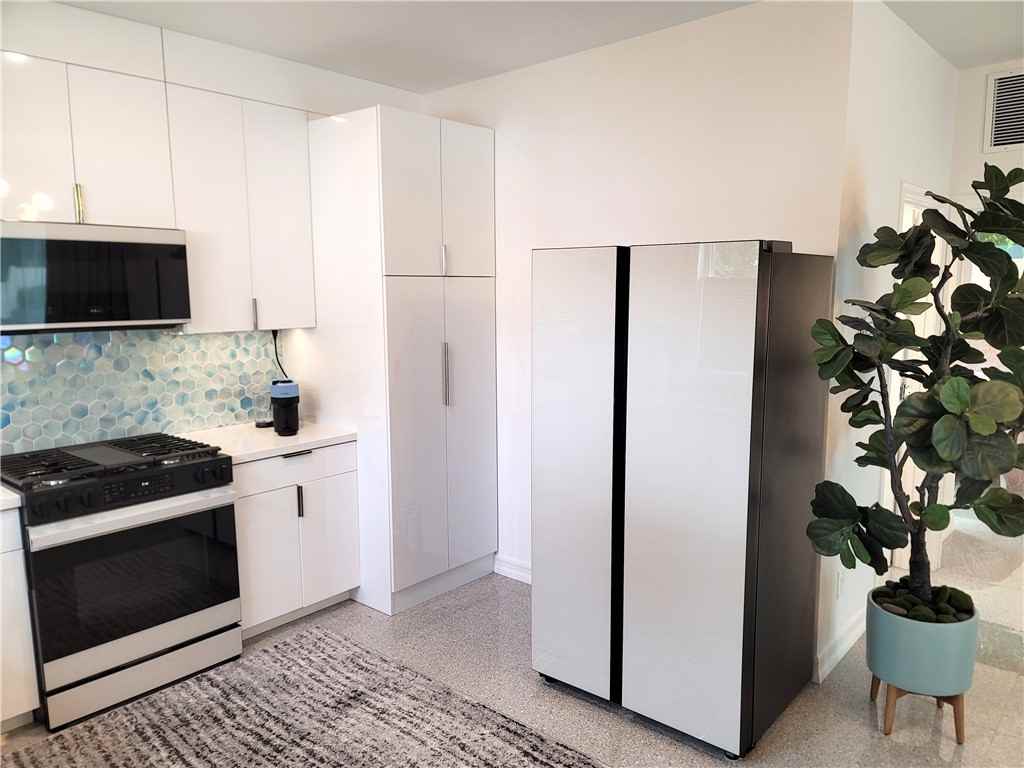 72937 Willow St #72937 - Photo 5 of 14