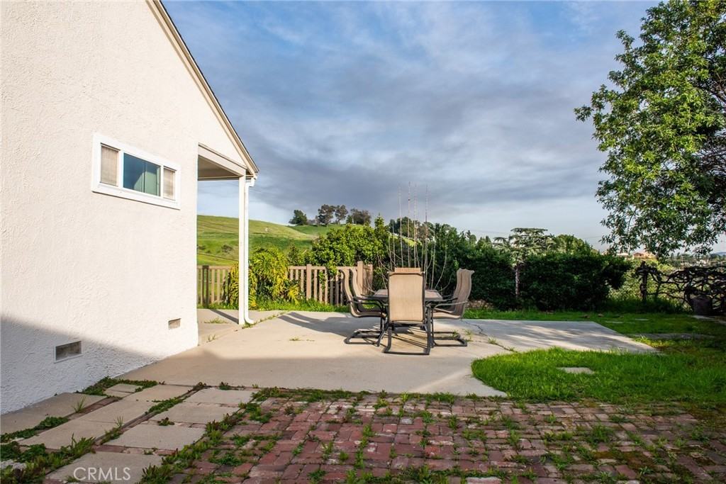 1600 Trumbower Ave #1600 - Photo 7 of 37