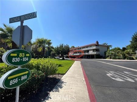 863 Ronda Mendoza #863B - Photo 7 of 37