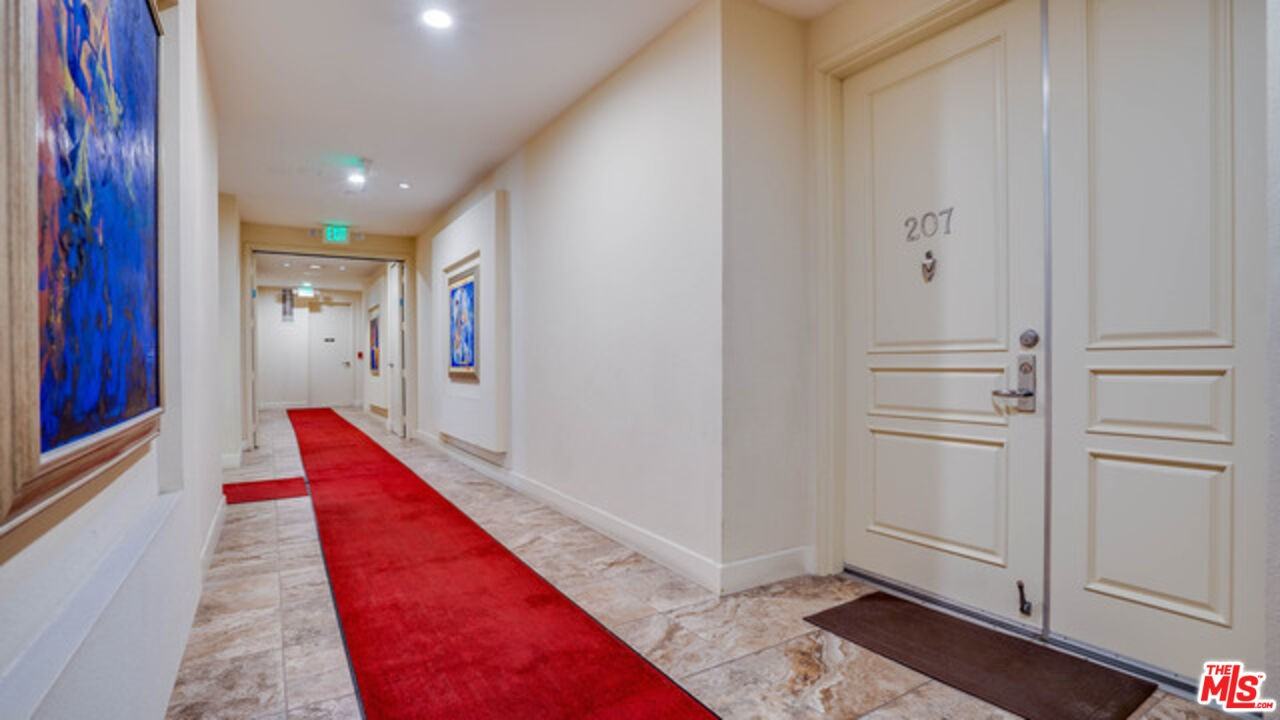 4100 Wilshire Blvd #4100-207 - Photo 6 of 38