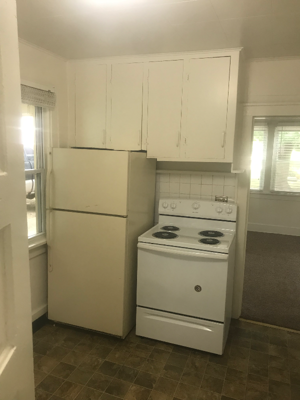 1133 9th St - Photo 4 of 12