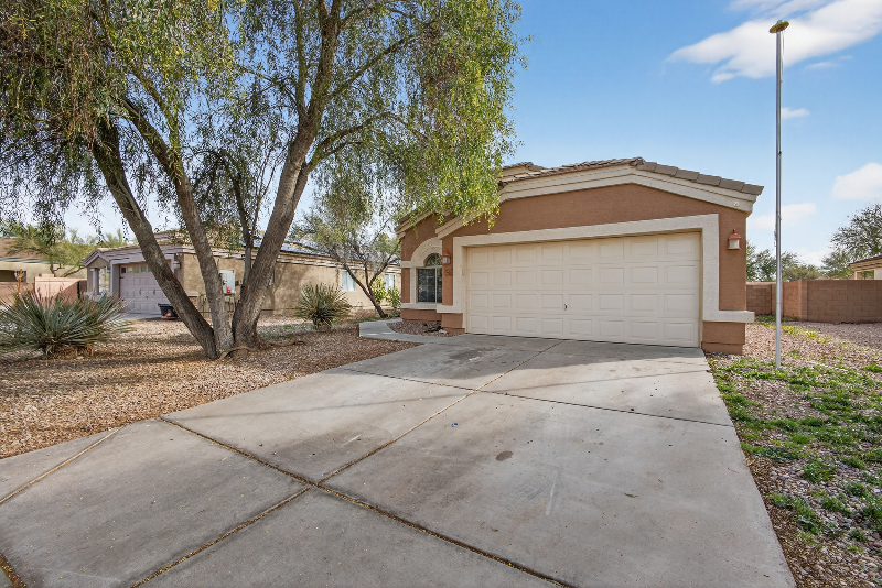 2130 N Sabino Ln - Photo 3 of 27