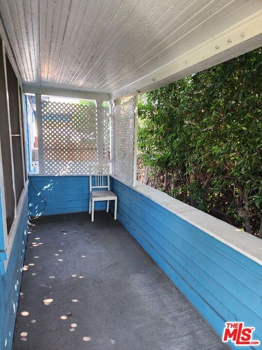 1402 N Las Palmas Ave #1402 - Photo 3 of 15