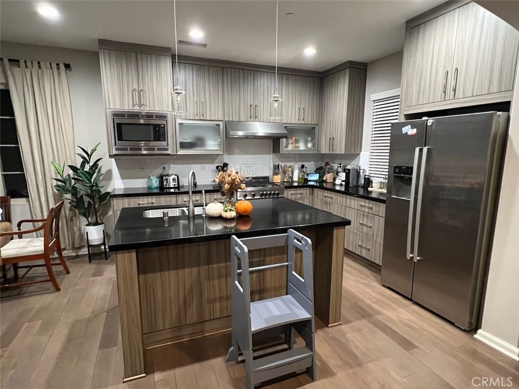 236 Firefly #236 - Photo 2 of 12