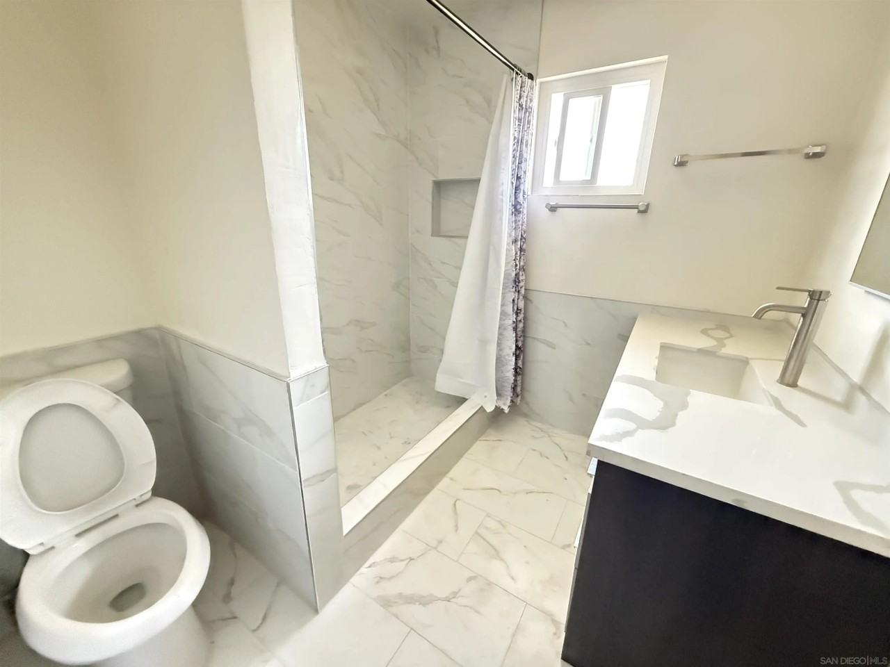 4580 Hamilton St #4580 - Photo 5 of 8