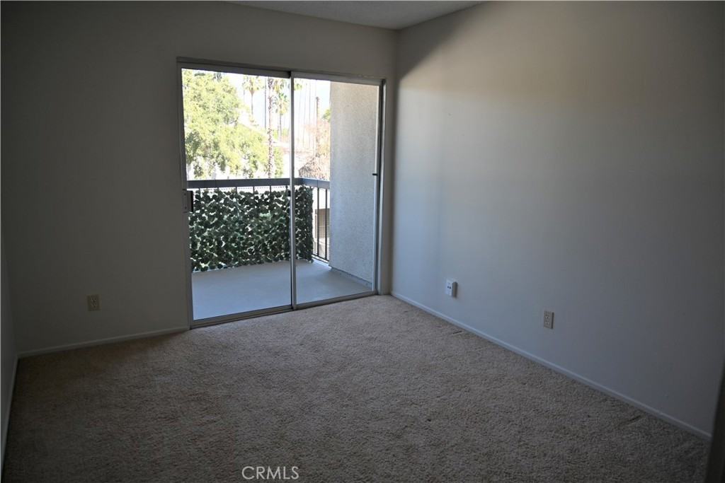 497 S El Molino Ave #497-306 - Photo 6 of 27