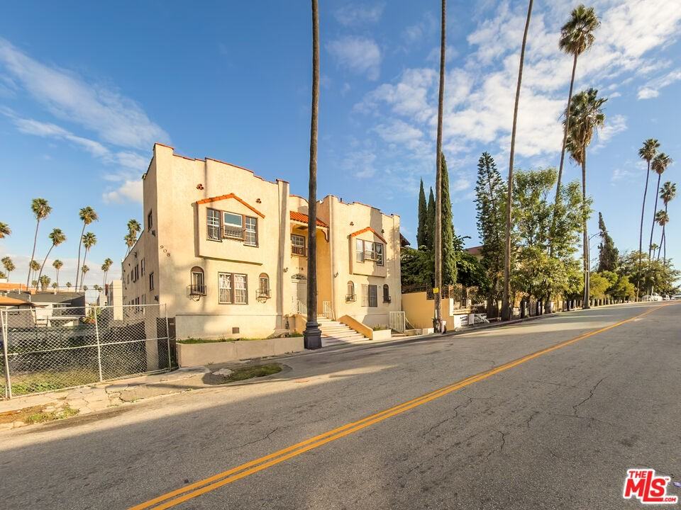 908 S Normandie Ave #908-9 - Photo 4 of 16