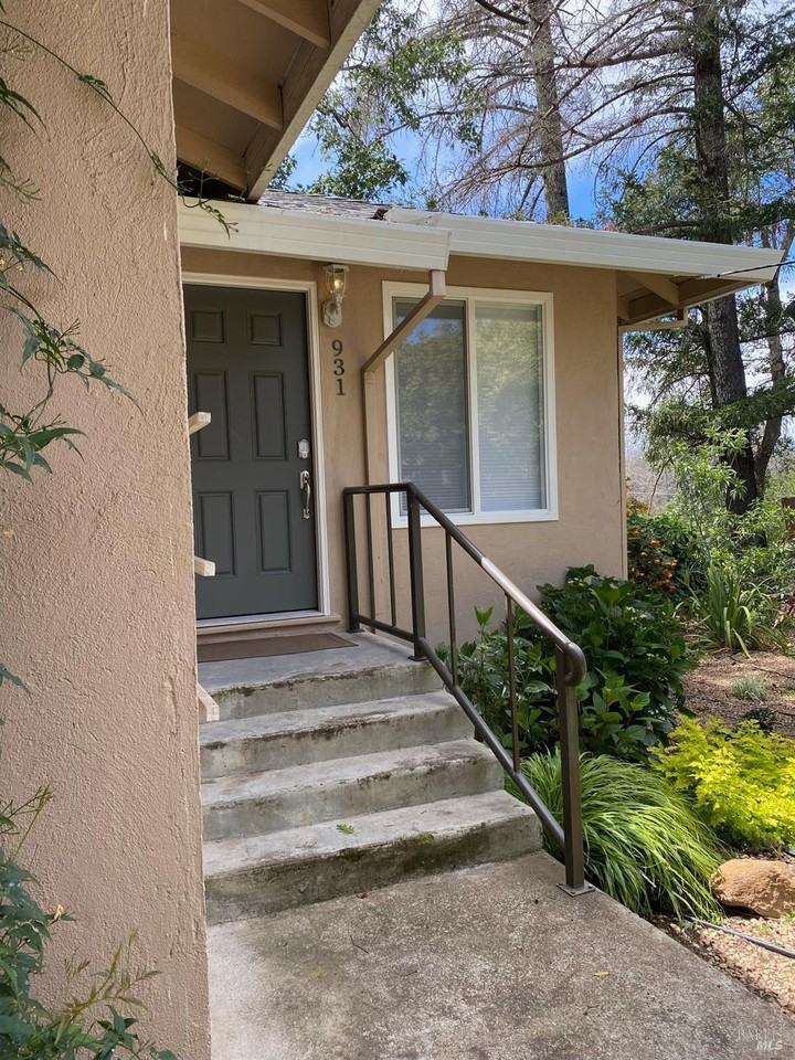 931 Champion Ln #931 - Photo 6 of 13