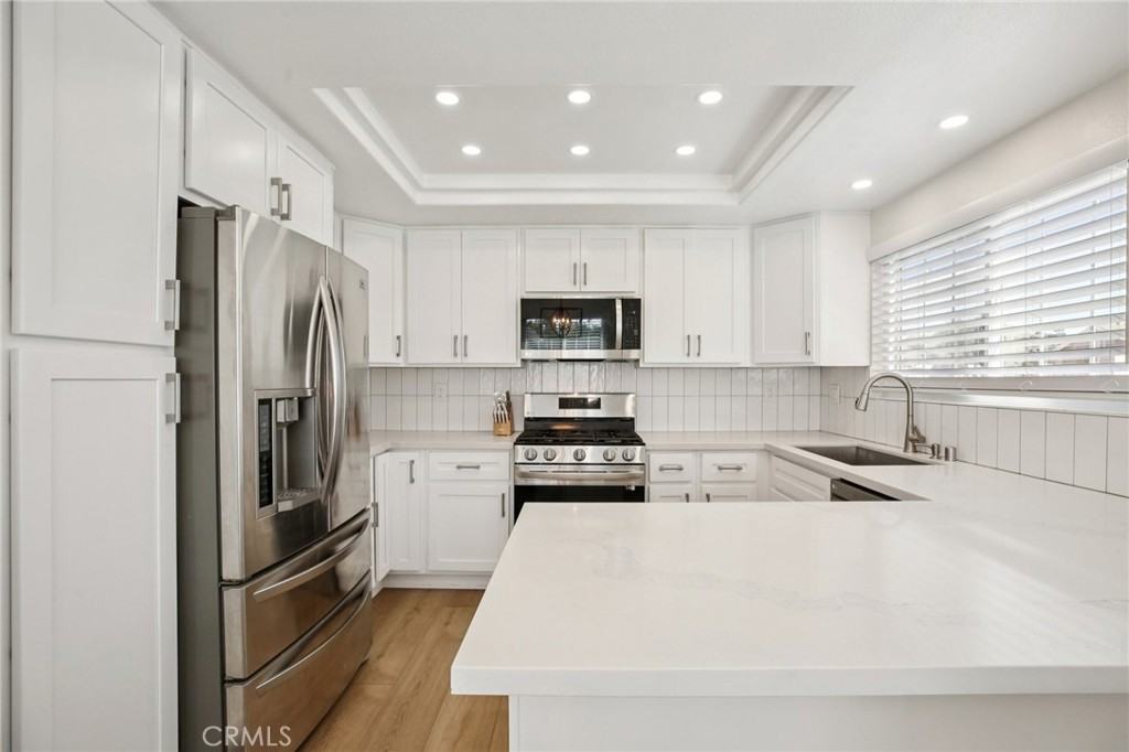 61 Woodleaf #61 - Photo 3 of 35