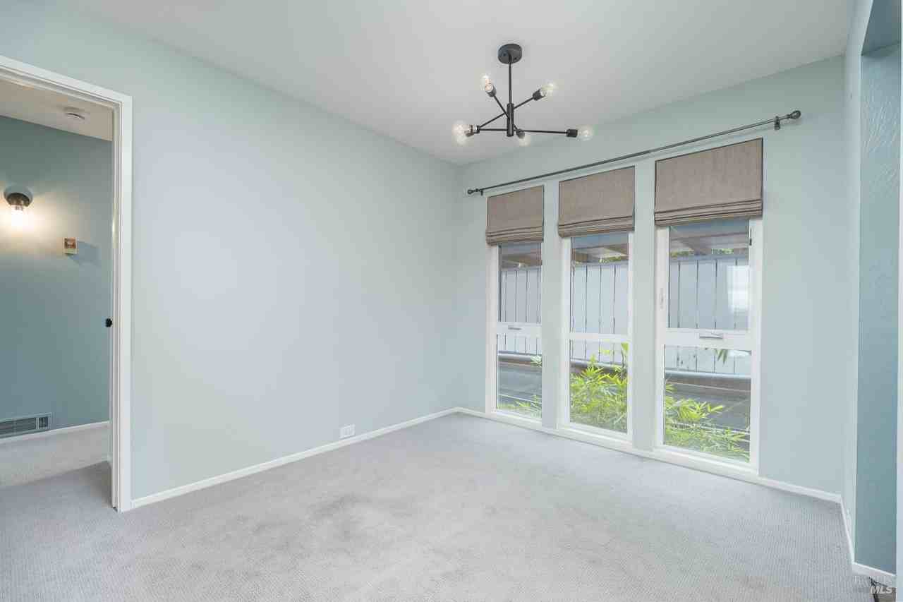 45 Harbor Oak Dr #45-22 - Photo 3 of 50