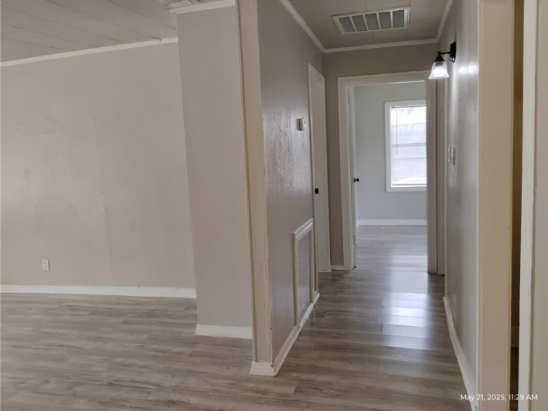 5954 Doolittle Blvd - Photo 4 of 30