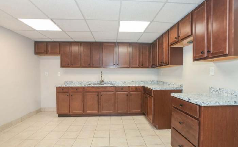 11 Maple Ave #B - Photo 2 of 6