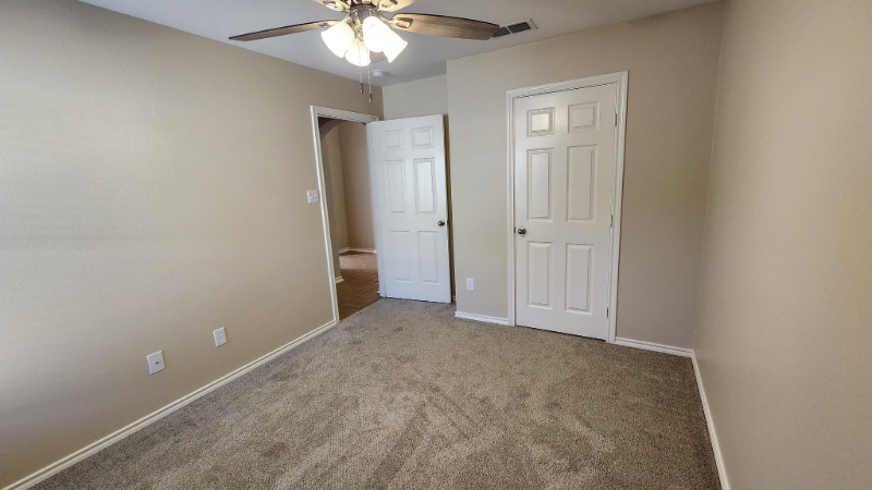 6053 Pine Cone Ln - Photo 6 of 13
