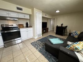 featured image of 319 S Olive St #1