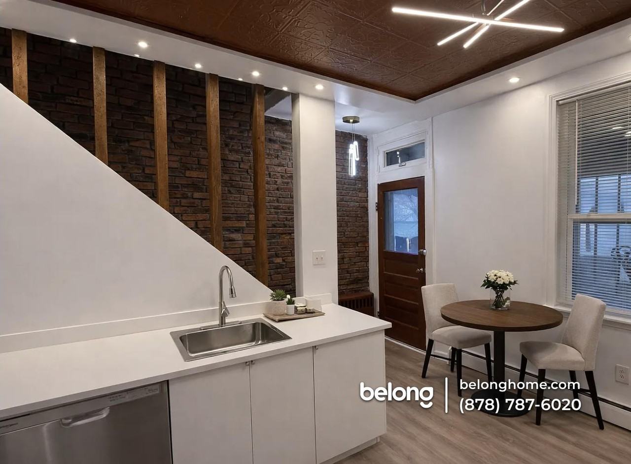 179 S 17th St - Photo 3 of 8