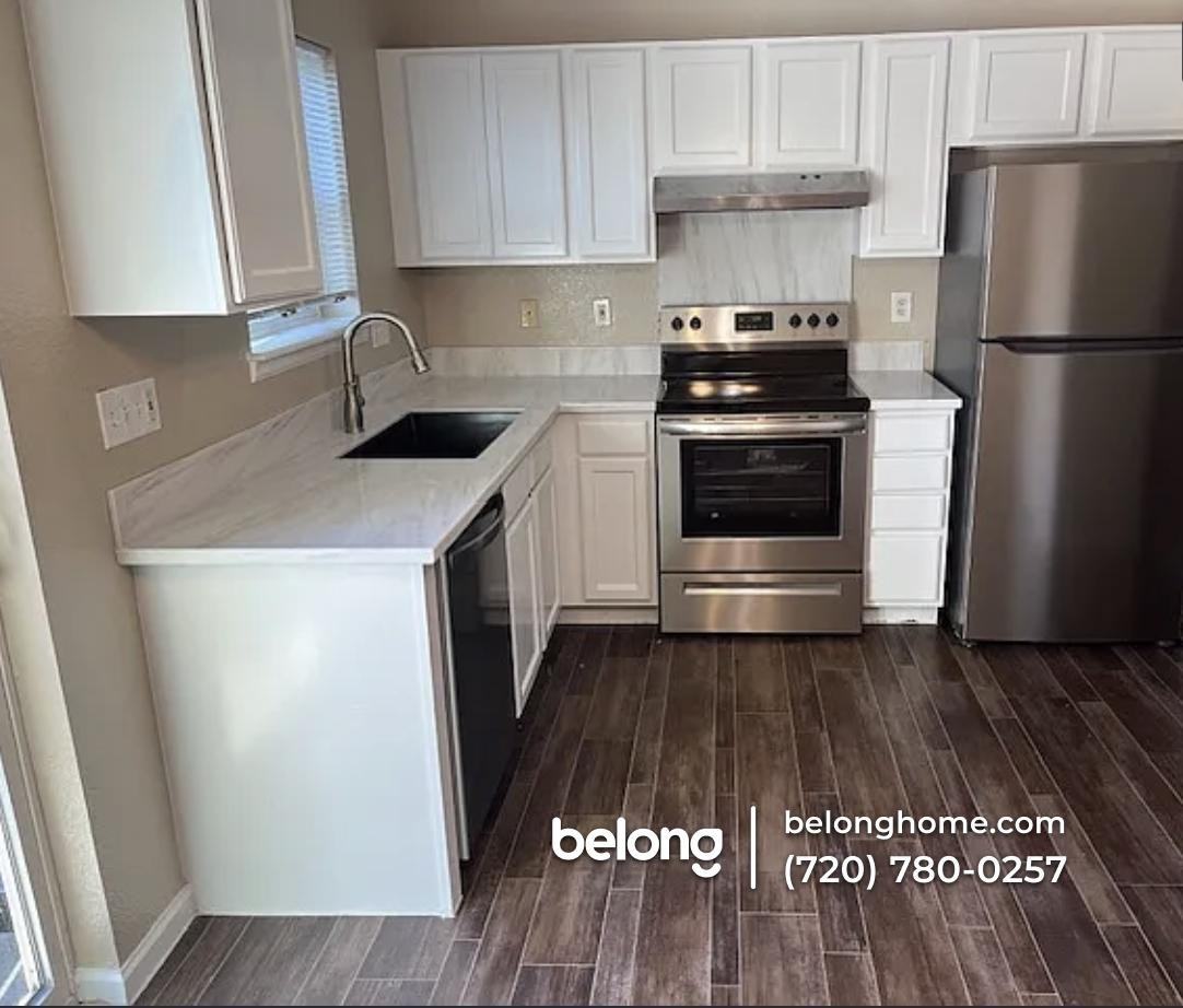 16373 E 17th Pl Unit A - Photo 2 of 8